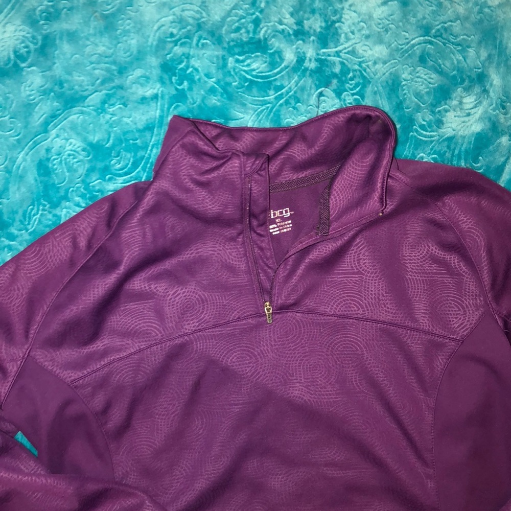 Sweater - Picture 3 of 3